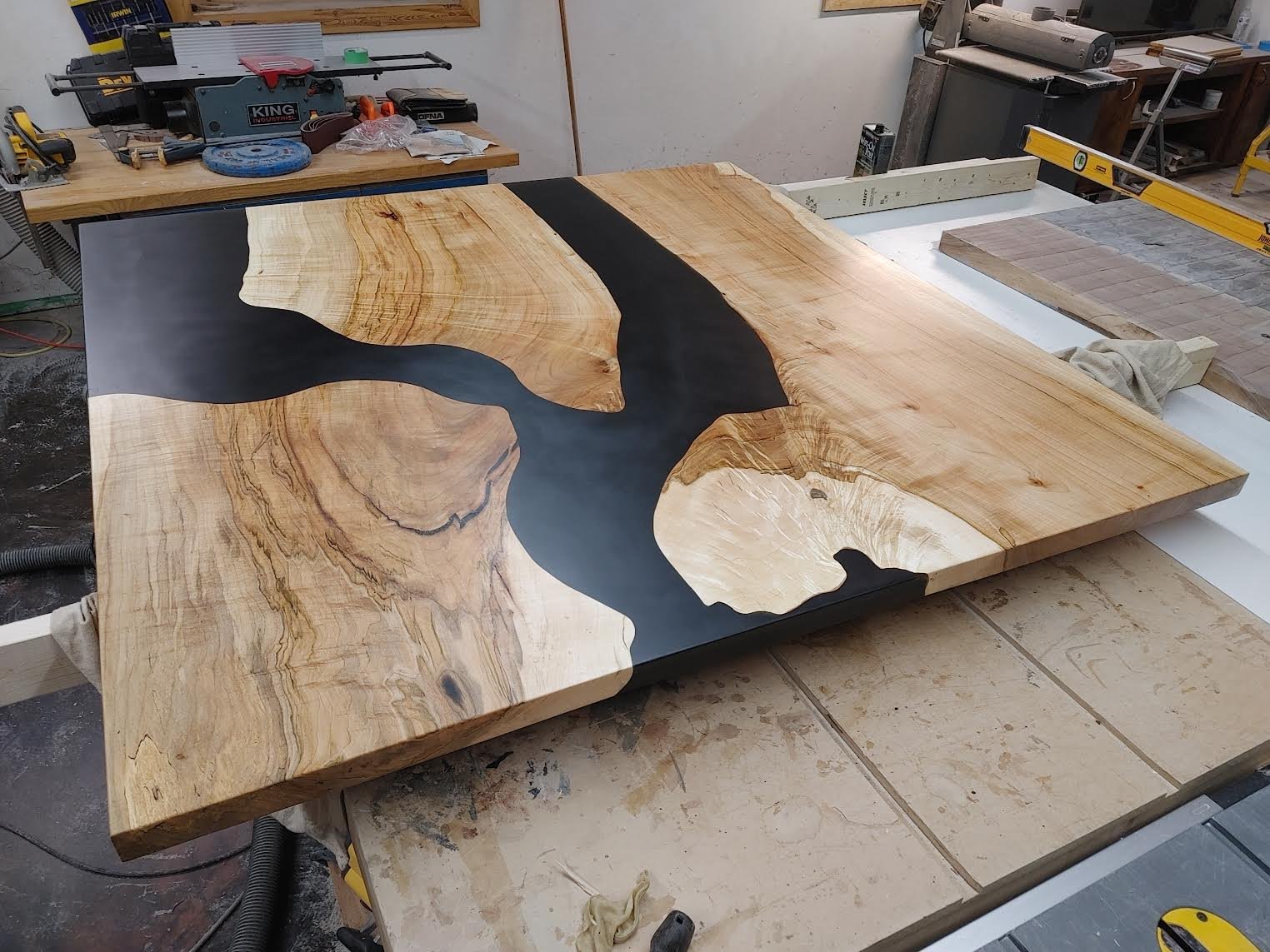 Square Epoxy River Dining Tables - Woodify Canada