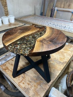 2ft Round Black Walnut Epoxy River with Rock Feature Coffee Table 4